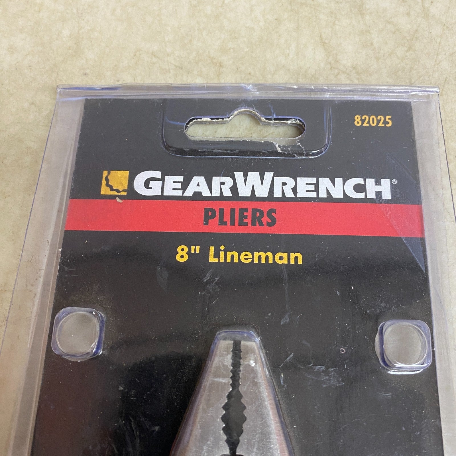 GEARWRENCH 8″ Lineman’s Pliers Multi Material Grip 82025