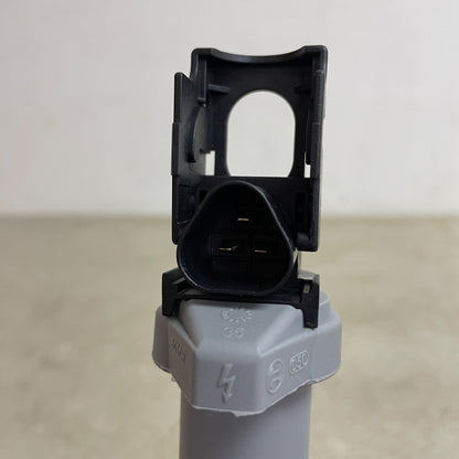 Bosch Ignition Coil Plug-In OE Pencil Coil Black 2006-2018 BMW/Mini 0221504800