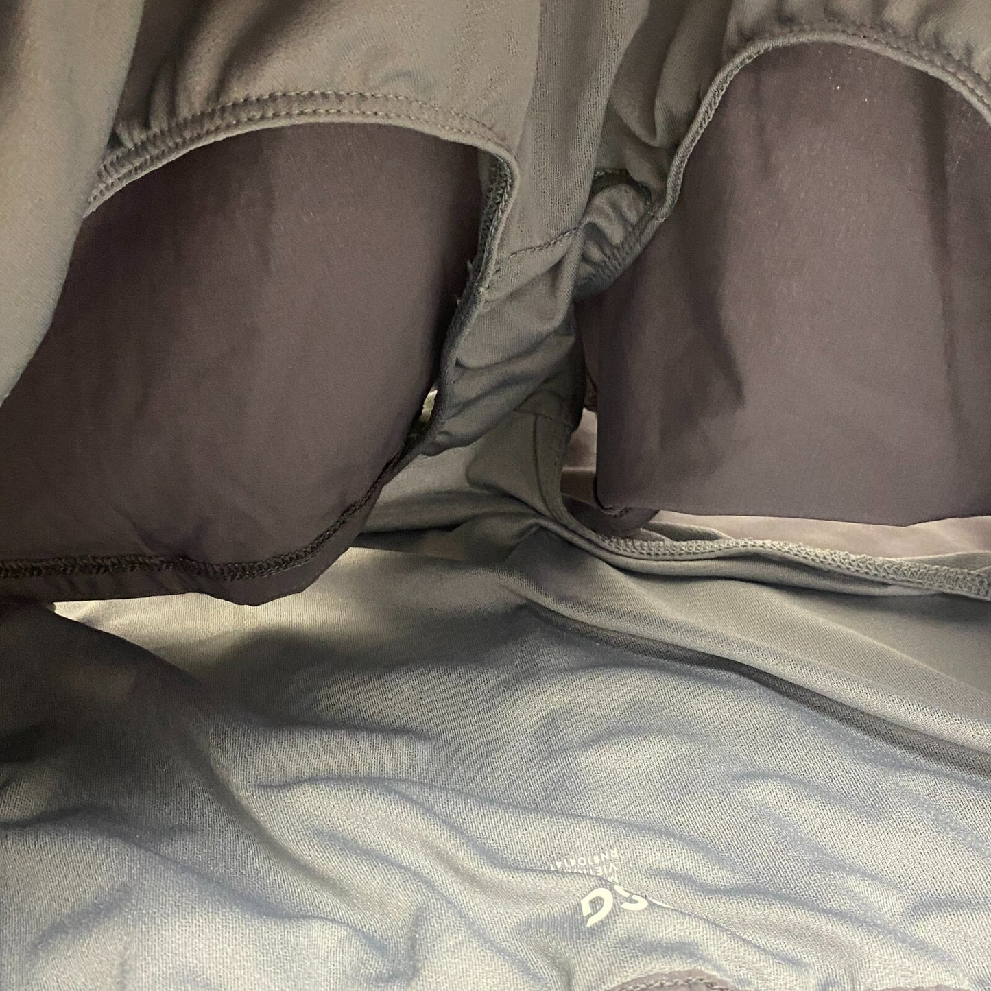 DSG Women's 3 in  Stride Shorts Quiet Shade  Built-in-brief Solid DAW39320AZ