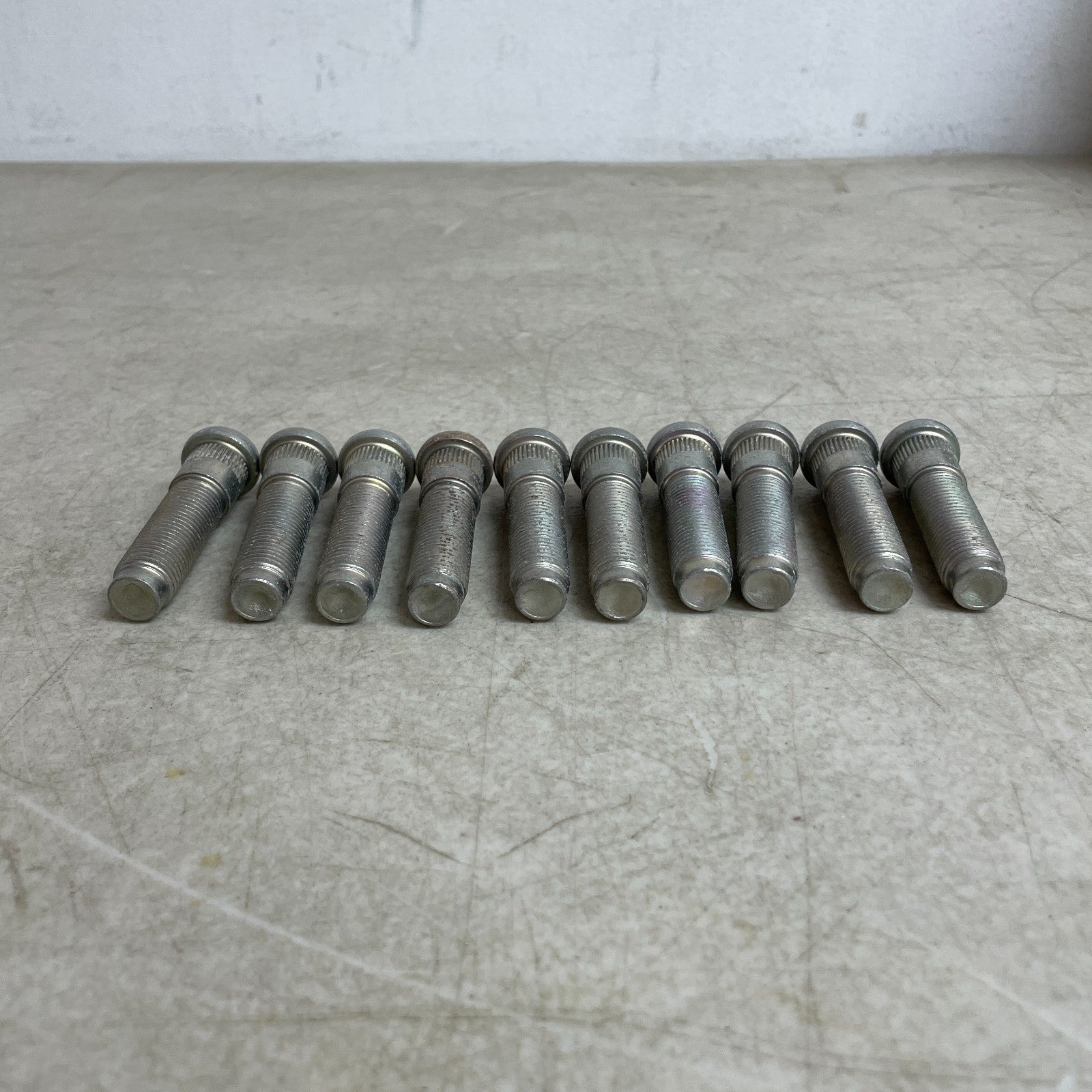 Dorman 610-637 Wheel Lug Stud M14 1.50 65mm Length 15.75mm Knurl Pack of 10