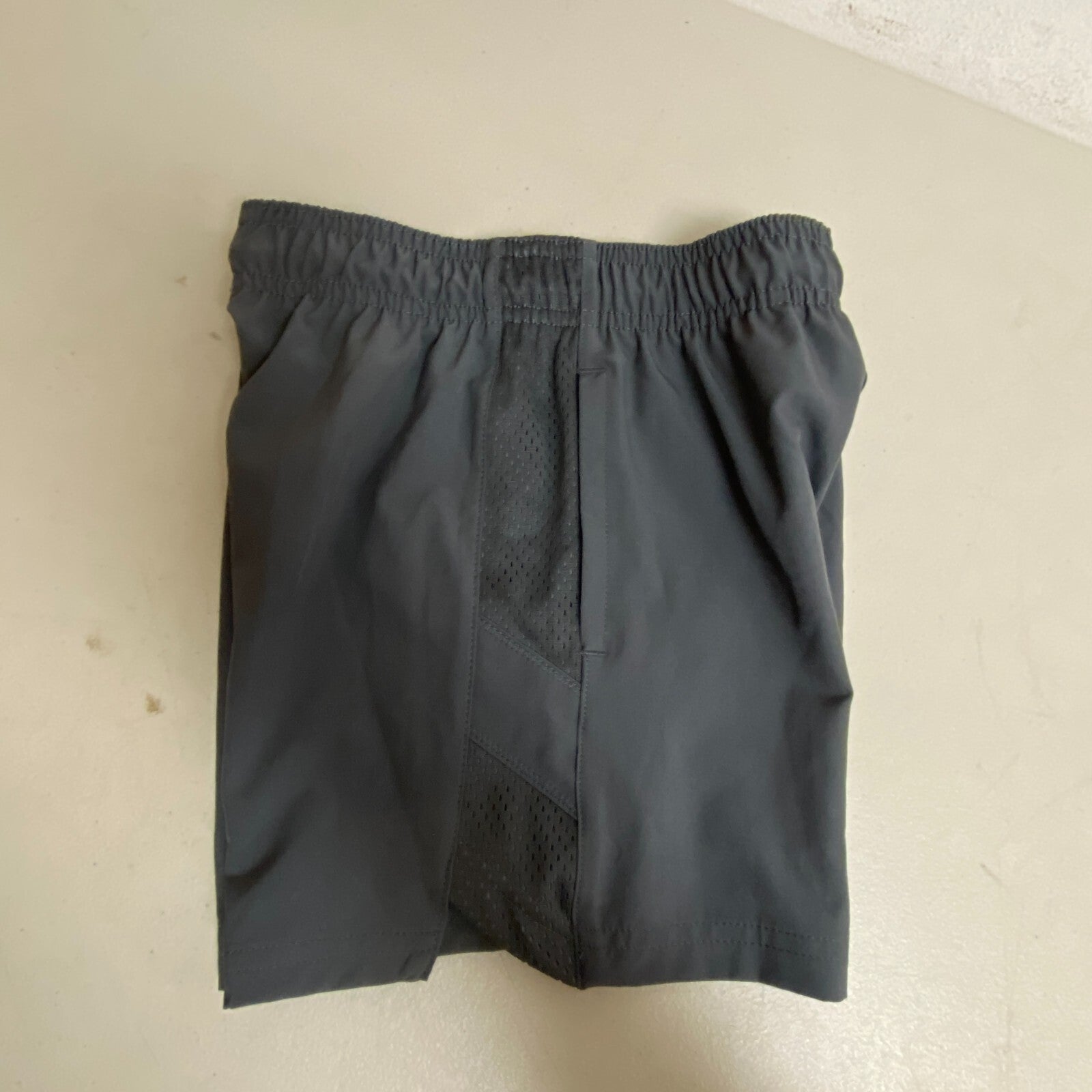 DSG Boys' Training  Woven Shorts Athletic Fit Elastic Waist Asphalt DAB12104 New