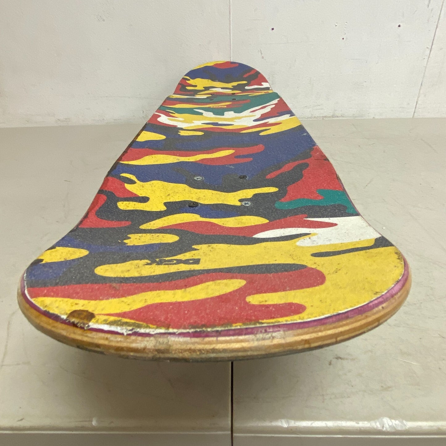 DGK Bottle Cap Skateboard 8.1" W/Orge Pugs Wheels Reds Bearing Independent Trunk