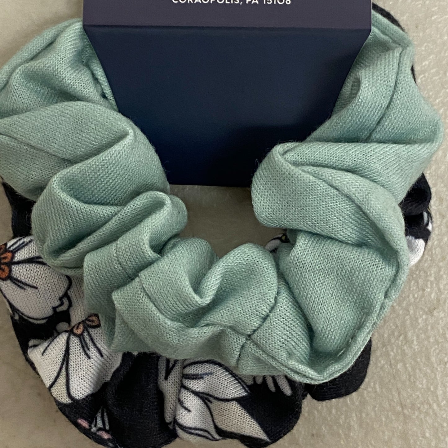 DSG Girls Favorite Scrunchie 2 Pack Retro Floral Black DSG-HC-G-FASC-2PK New!