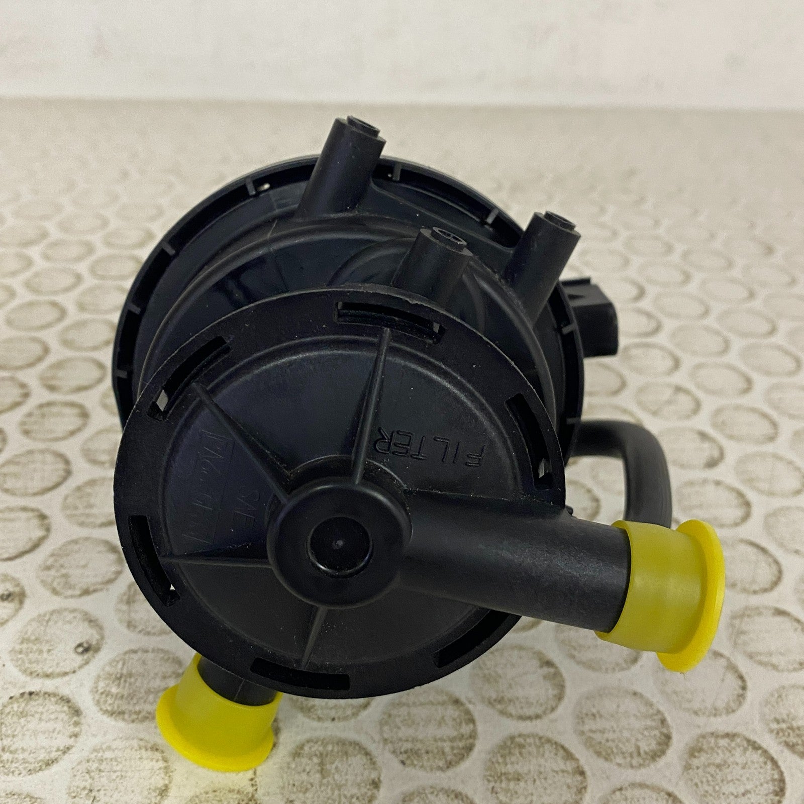 CARQUEST Premium Evaporative Leak Detection Pump Plastic VDE1008