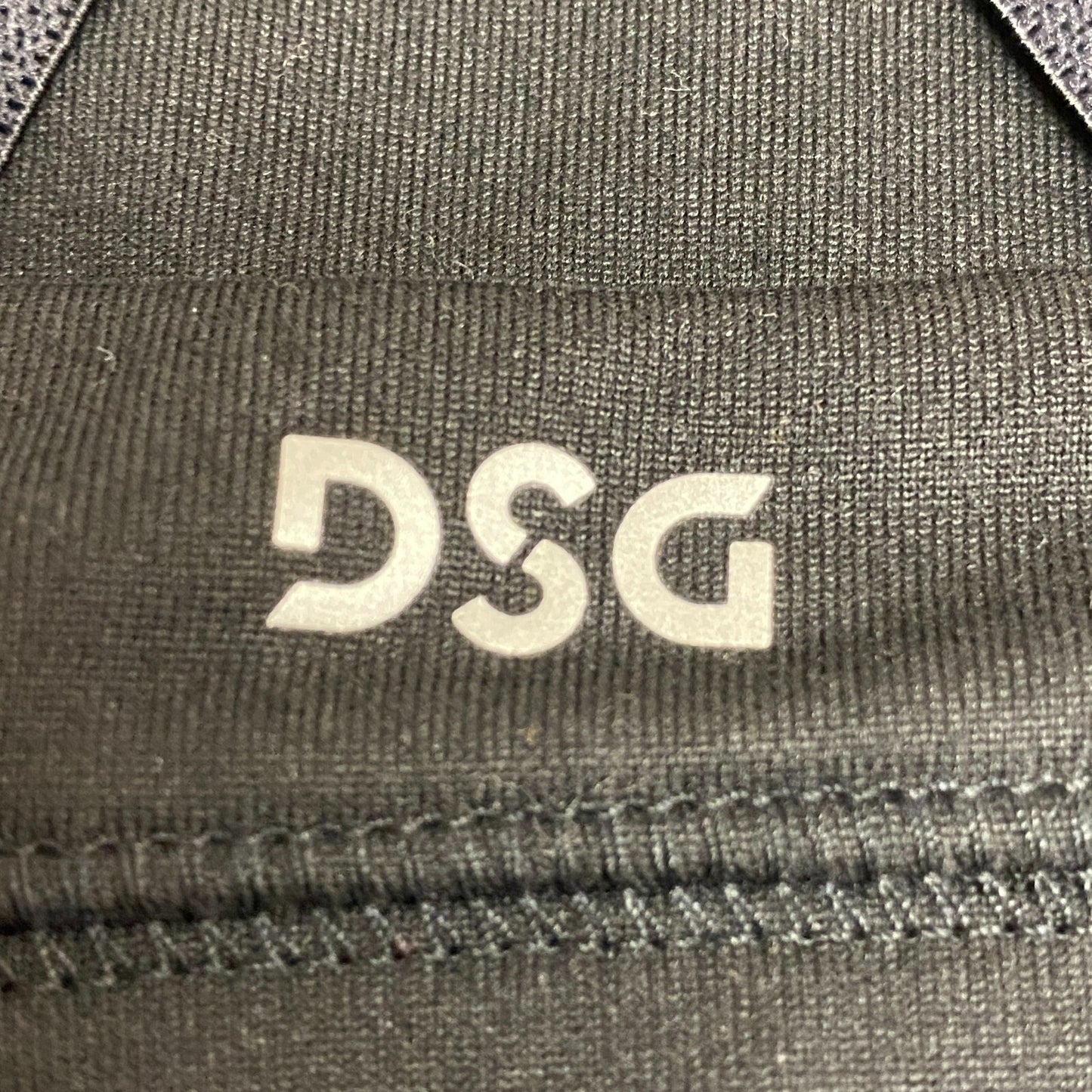 DSG Girls' Performance Fashion Sports Bra Pure Black Solid Stylish DAG49101