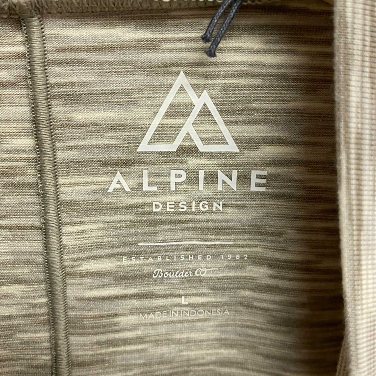 Alpine Design Women's W AD Field Knit Long Sleeve Mock Neck LIGHT KHAKI SPACE DY