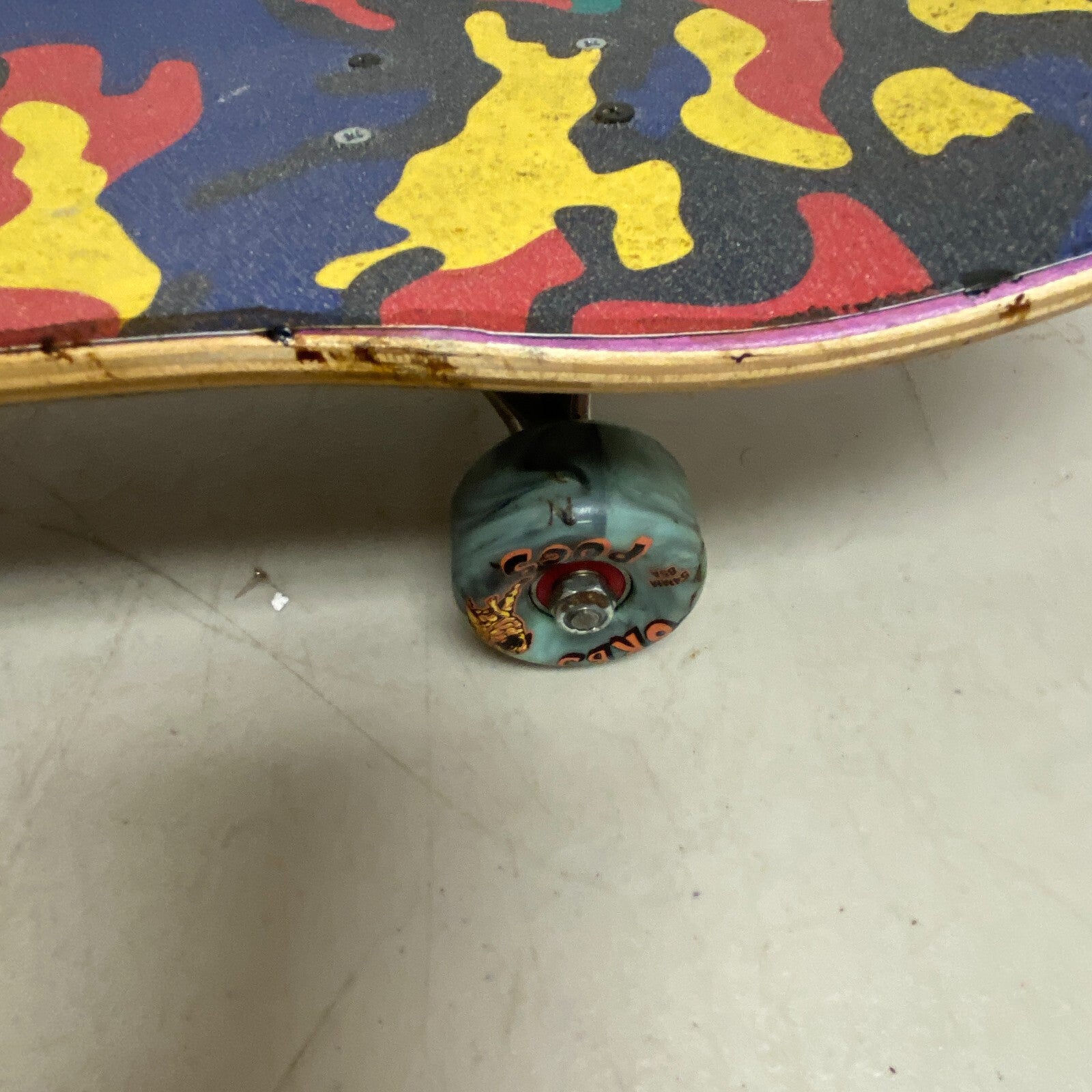 DGK Bottle Cap Skateboard 8.1" W/Orge Pugs Wheels Reds Bearing Independent Trunk