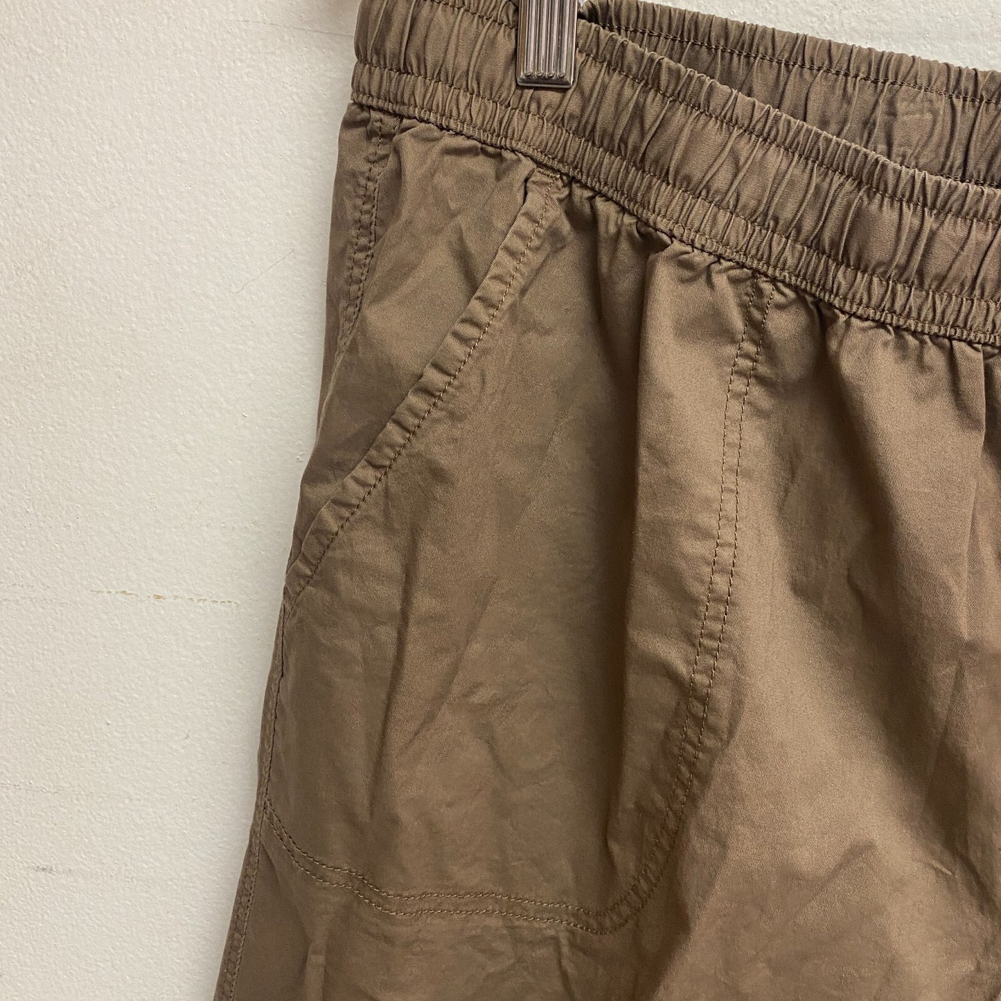 DSG Men's Training Causal Cotton Woven Jogger Athletic Fit Warm Almond DAM23111