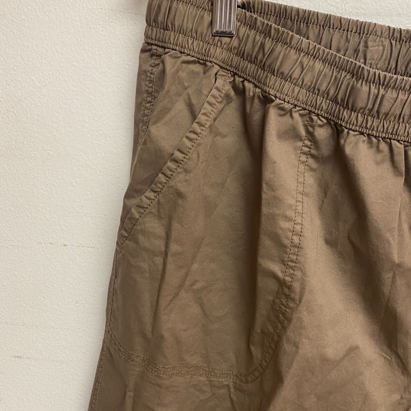 DSG Men's Training Causal Cotton Woven Jogger Athletic Fit Warm Almond DAM23111