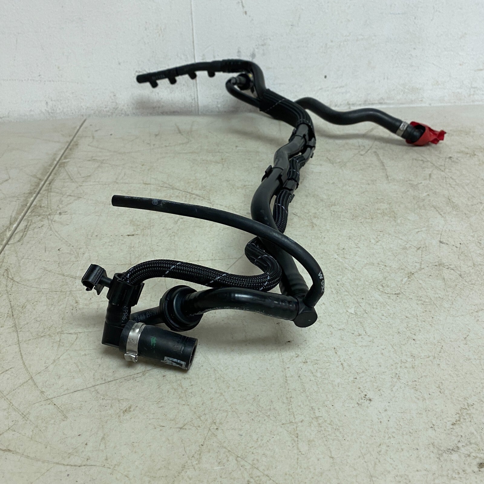 AUDI A4 B8 VACUUM HOSE PIPE 06E133773BE ORIGINAL