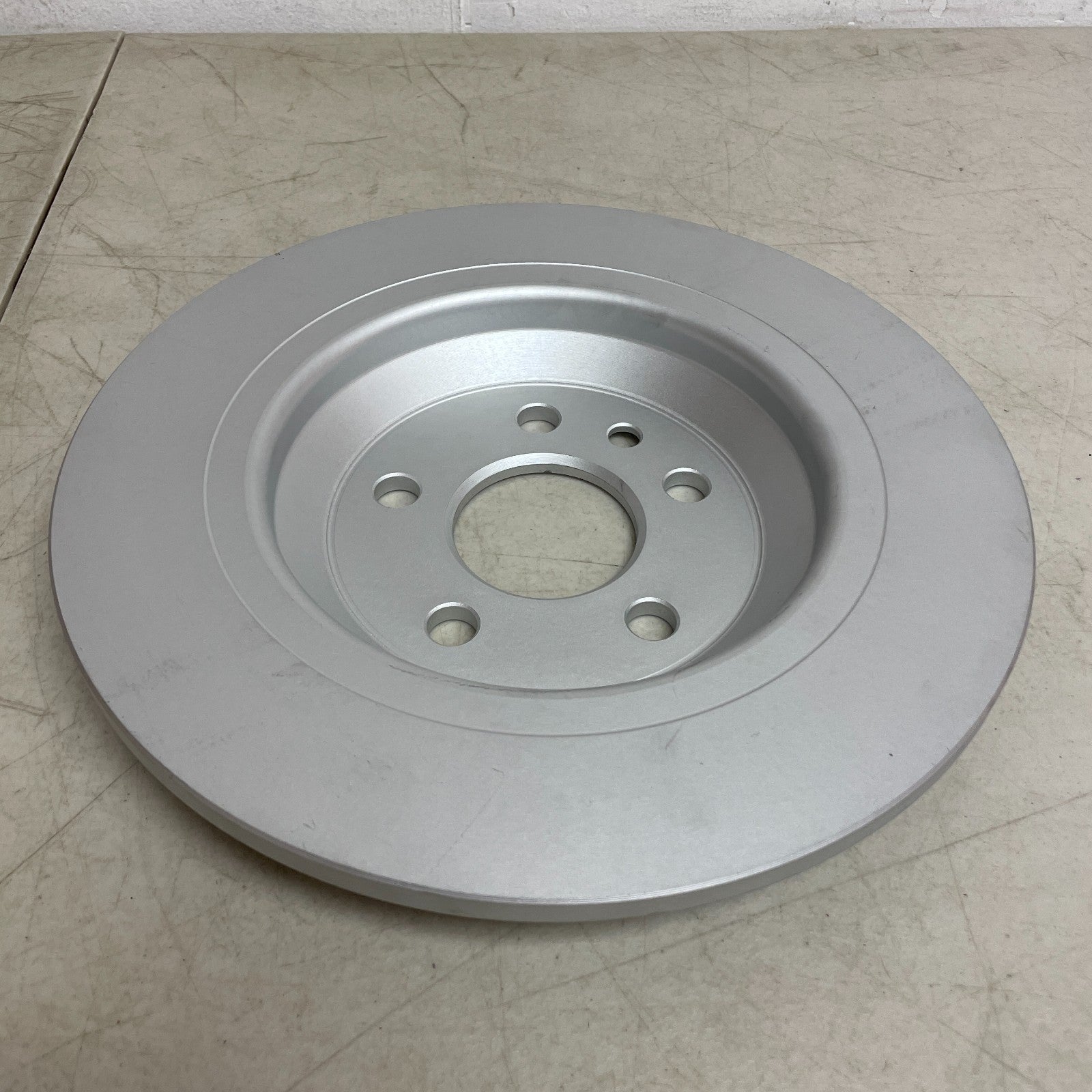 BOSCH QuietCast 52011373 Rear Brake Rotor for Volvo S60 S80 V70 XC70