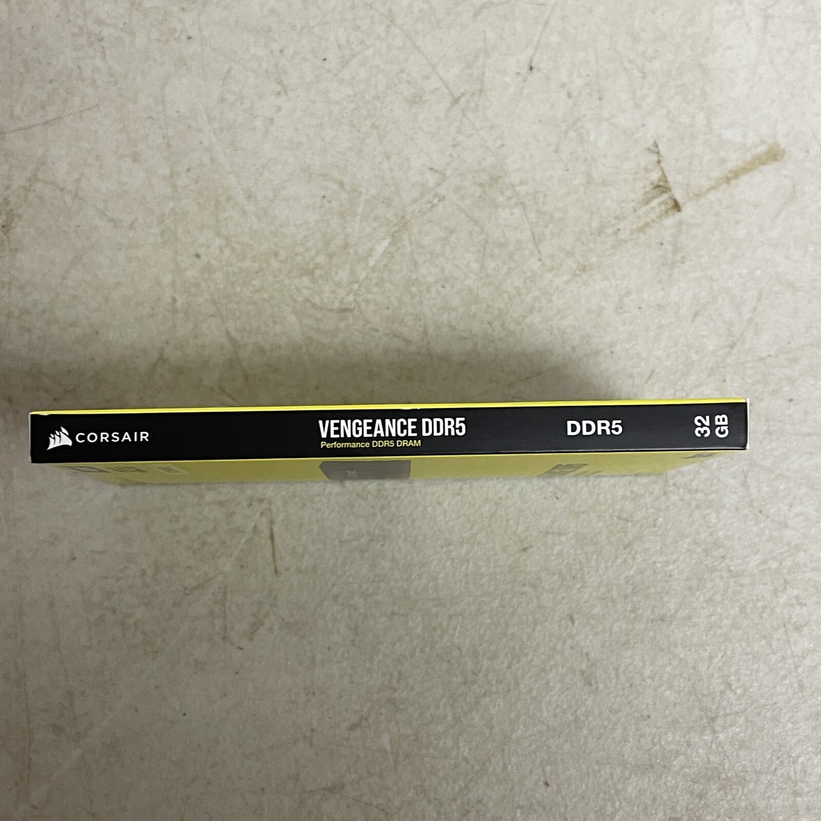 CORSAIR Vengeance 32GB (2 x 16GB) 288-Pin PC RAM DDR5 5200 (PC5 41600) Intel XMP