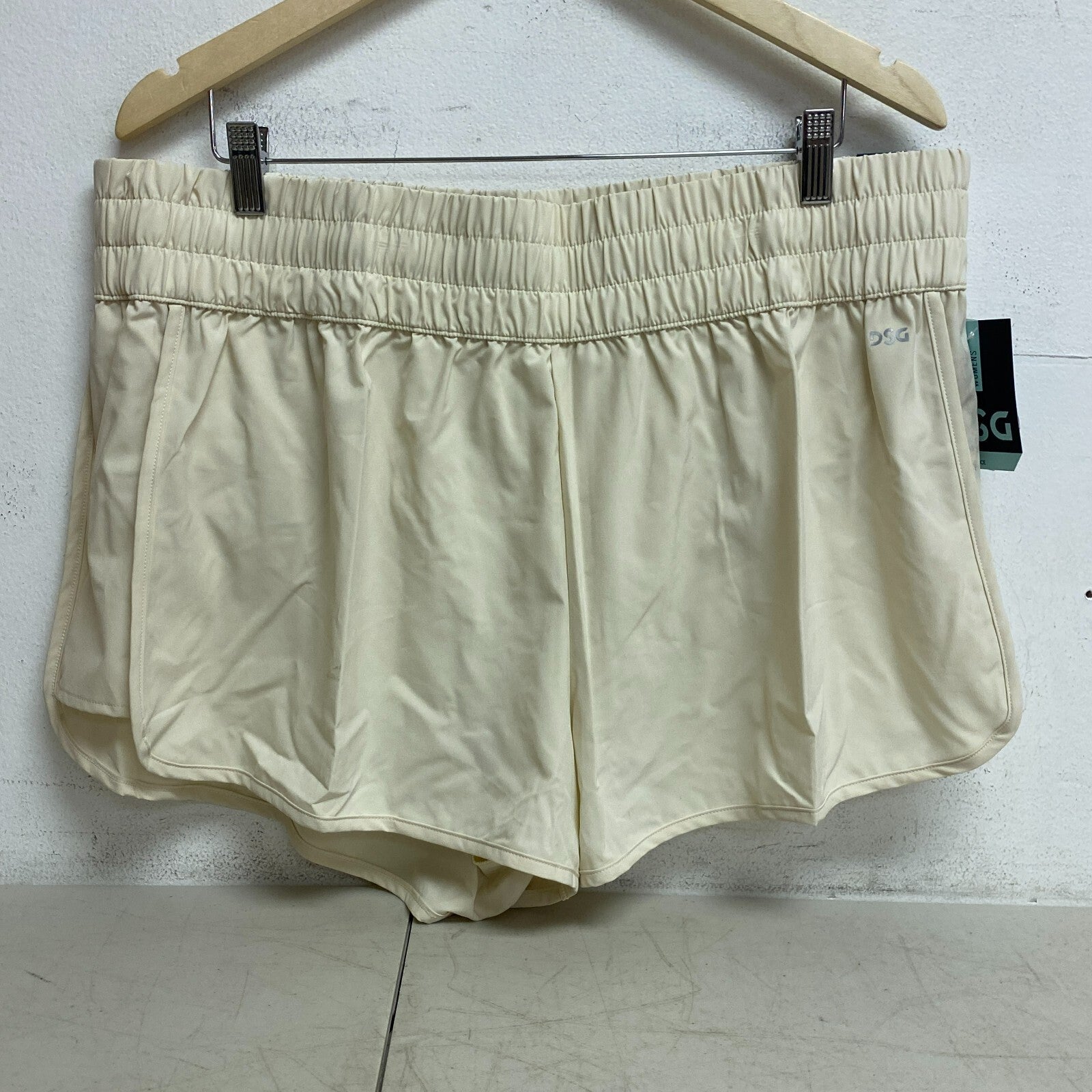 Selected Variant Image