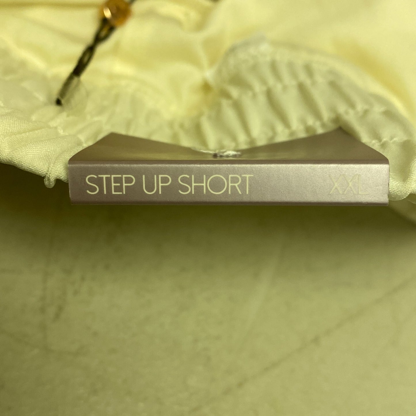 Calia WOMEN HR PETAL HEM SHORT UNBLEACHED WAX12326 BRAND NEW