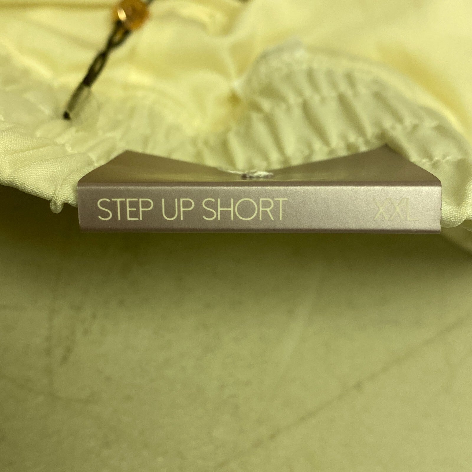 Calia WOMEN HR PETAL HEM SHORT UNBLEACHED WAX12326 BRAND NEW