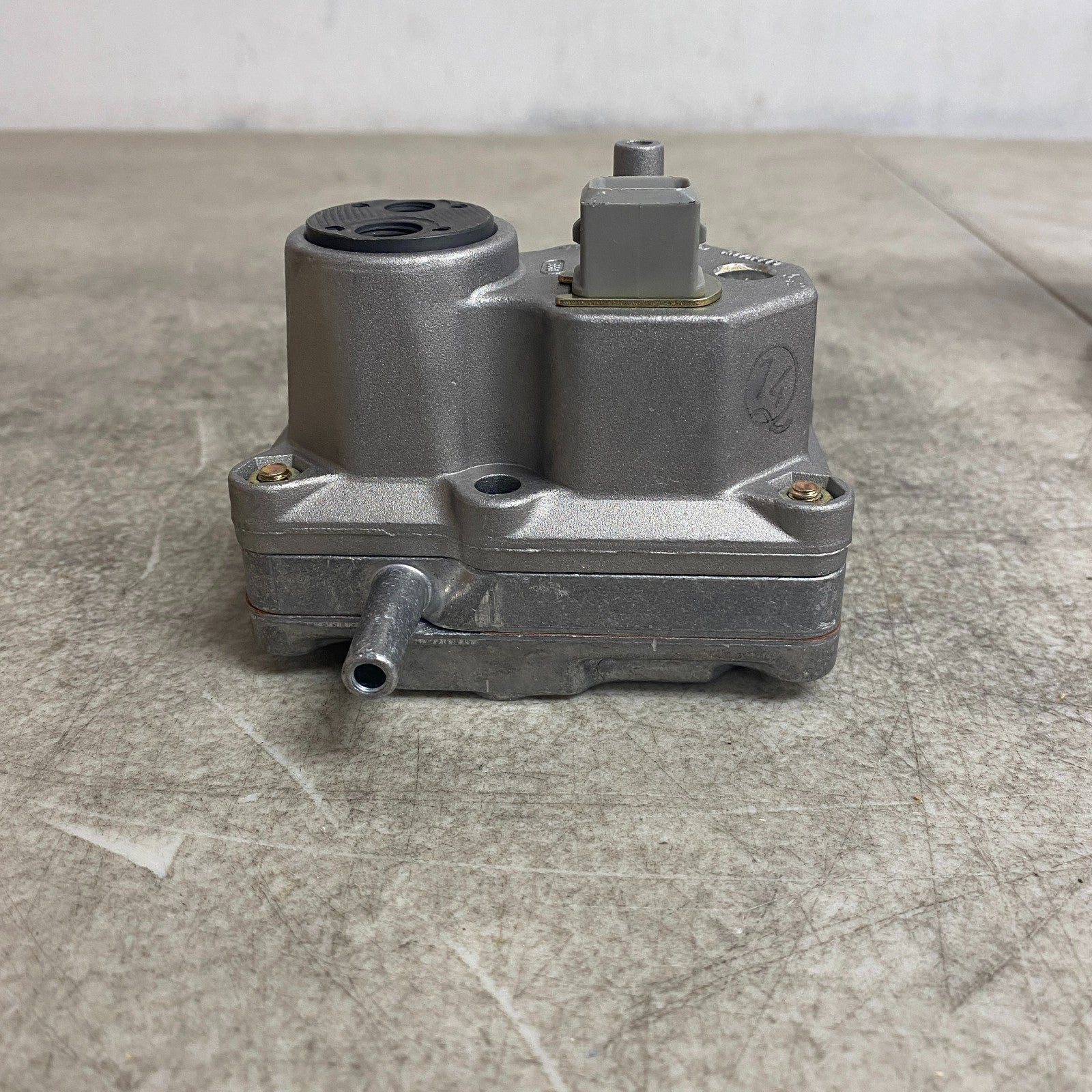 Bosch 0438140034000 Warm-Up Regulator 77-89 Audi 100 200 VW Passat Ferrari 208