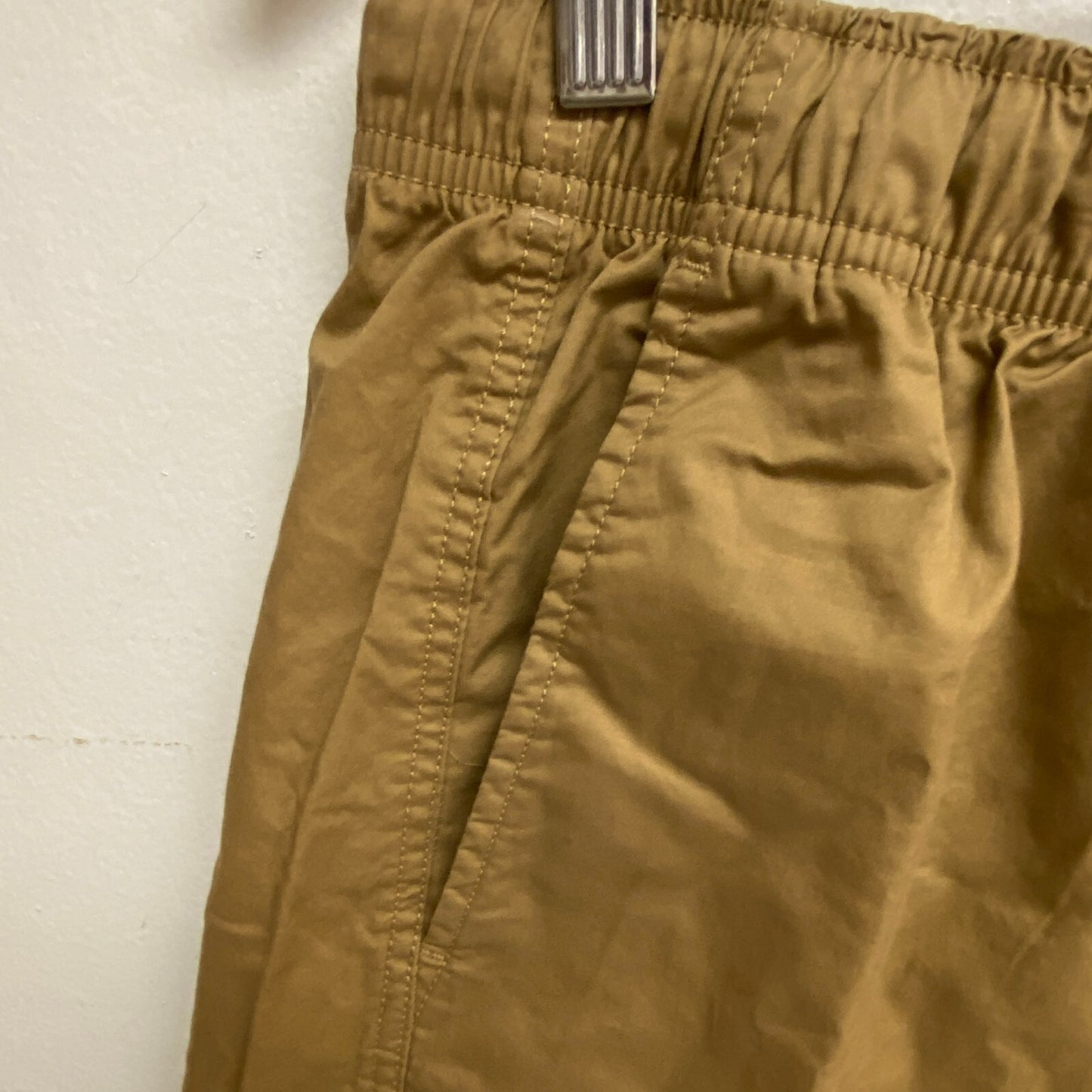 DSG Men's 6" Inseam Cotton Woven Shorts Sahara Sand Relaxed Solid Trend DAM13135