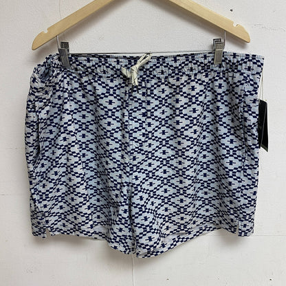 Alpine Design Menâs Active 5â Pull On Short White / Geo Print ADM13801P