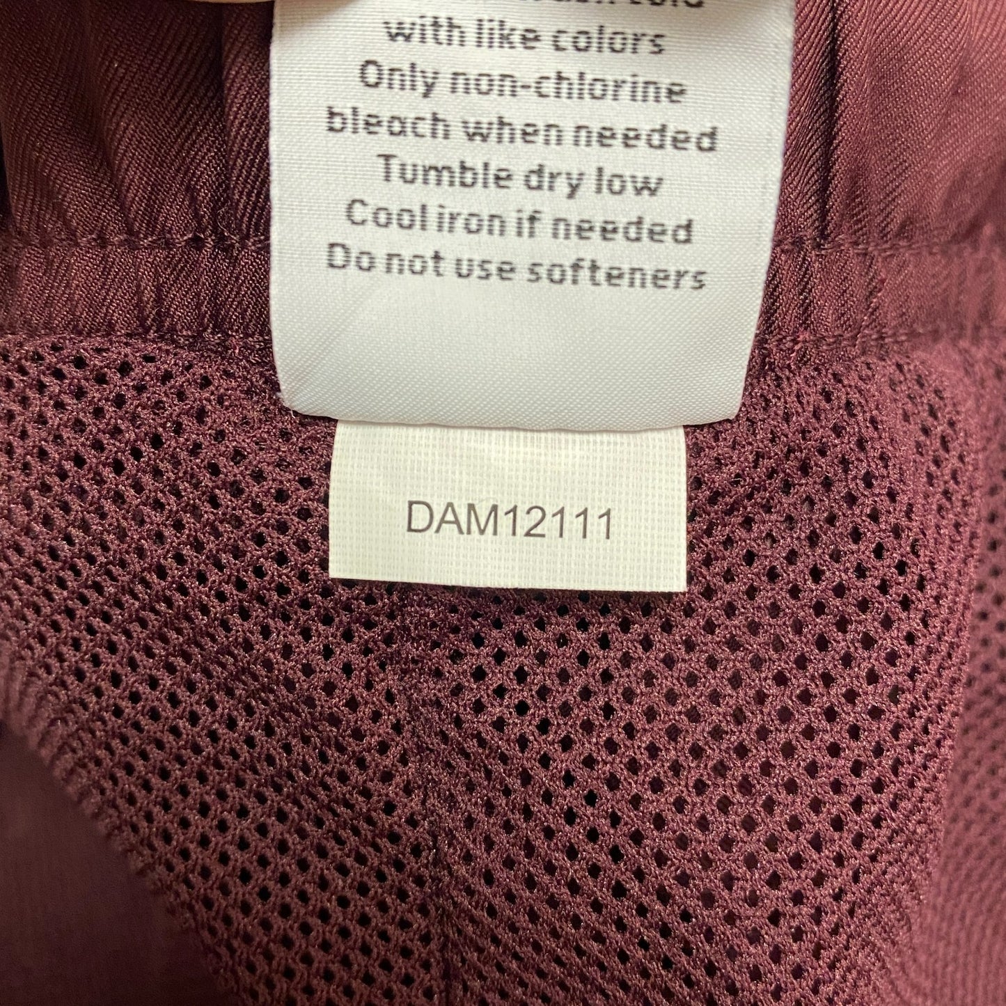 DSG Men's 6" Relaxed Fit Rec Shorts Team Burgundy Cargo Summer Fashion DAM12111