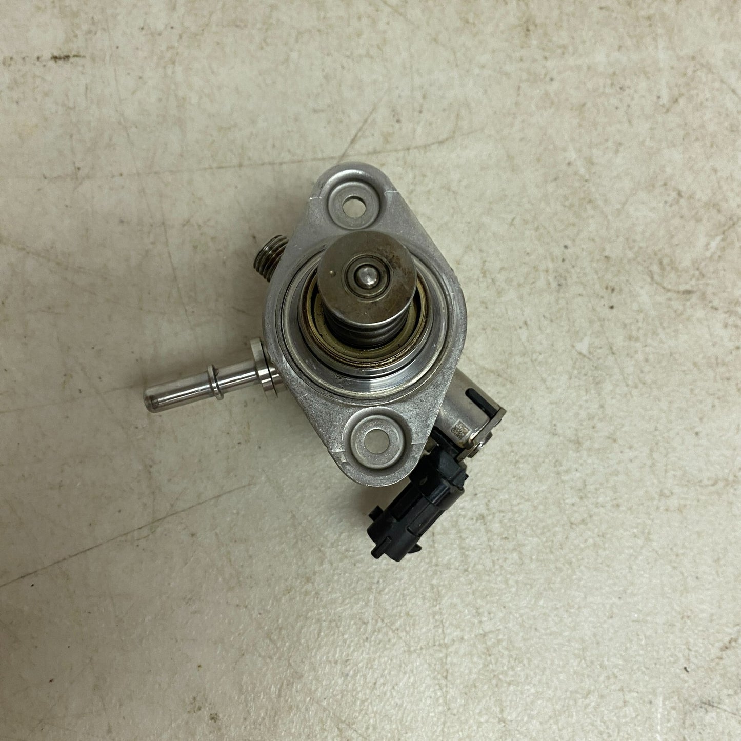 Hyundai/Kia High Pressure Fuel Pump 0 261 520 202  , #798-1CP