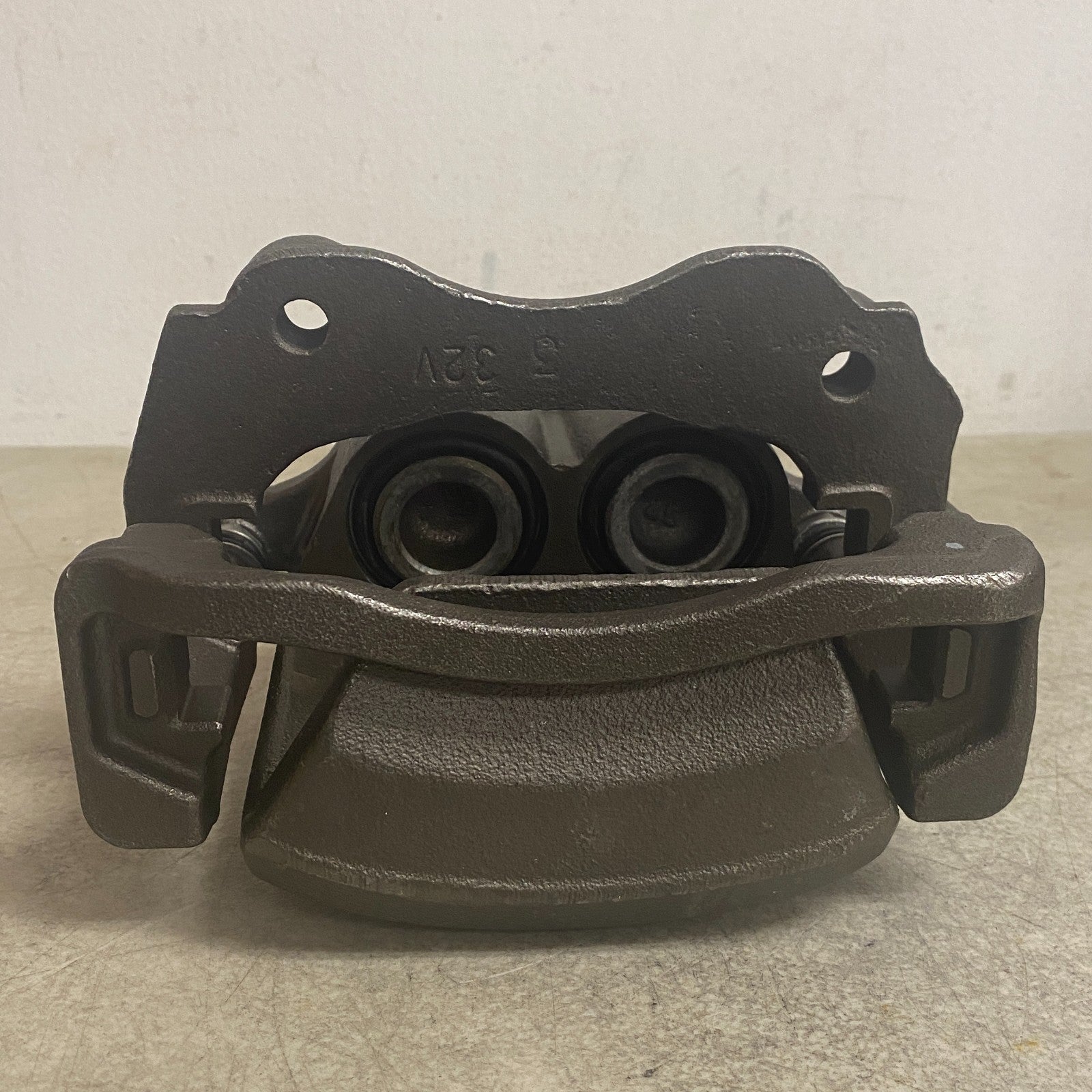 Perfect Stop 89-01606B REMAN Rear Disc Brake Caliper w Bracket