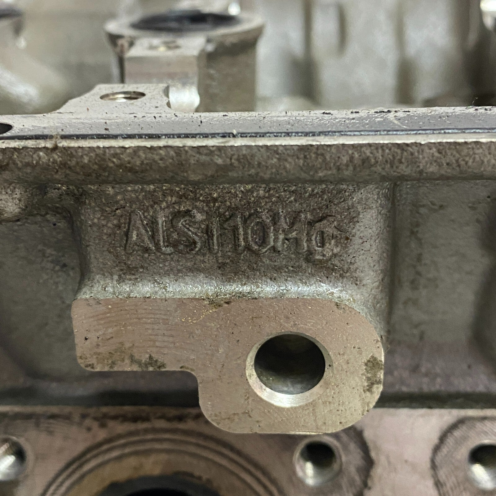 Audi PETROL ENGINE MOTOR LEFT CYLINDER HEAD 06E103404AA