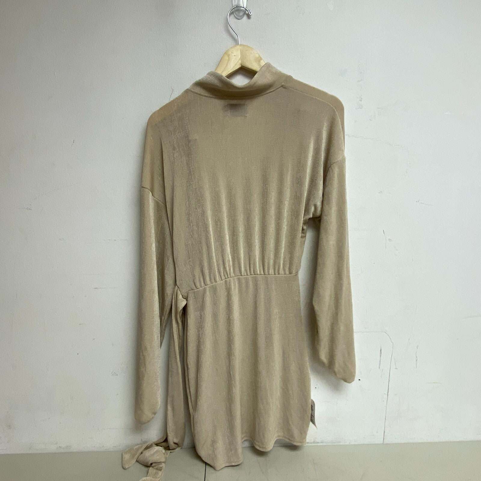 ASOS DESIGN wrap slinky blouson sleeve midi dress in Cream Size 8