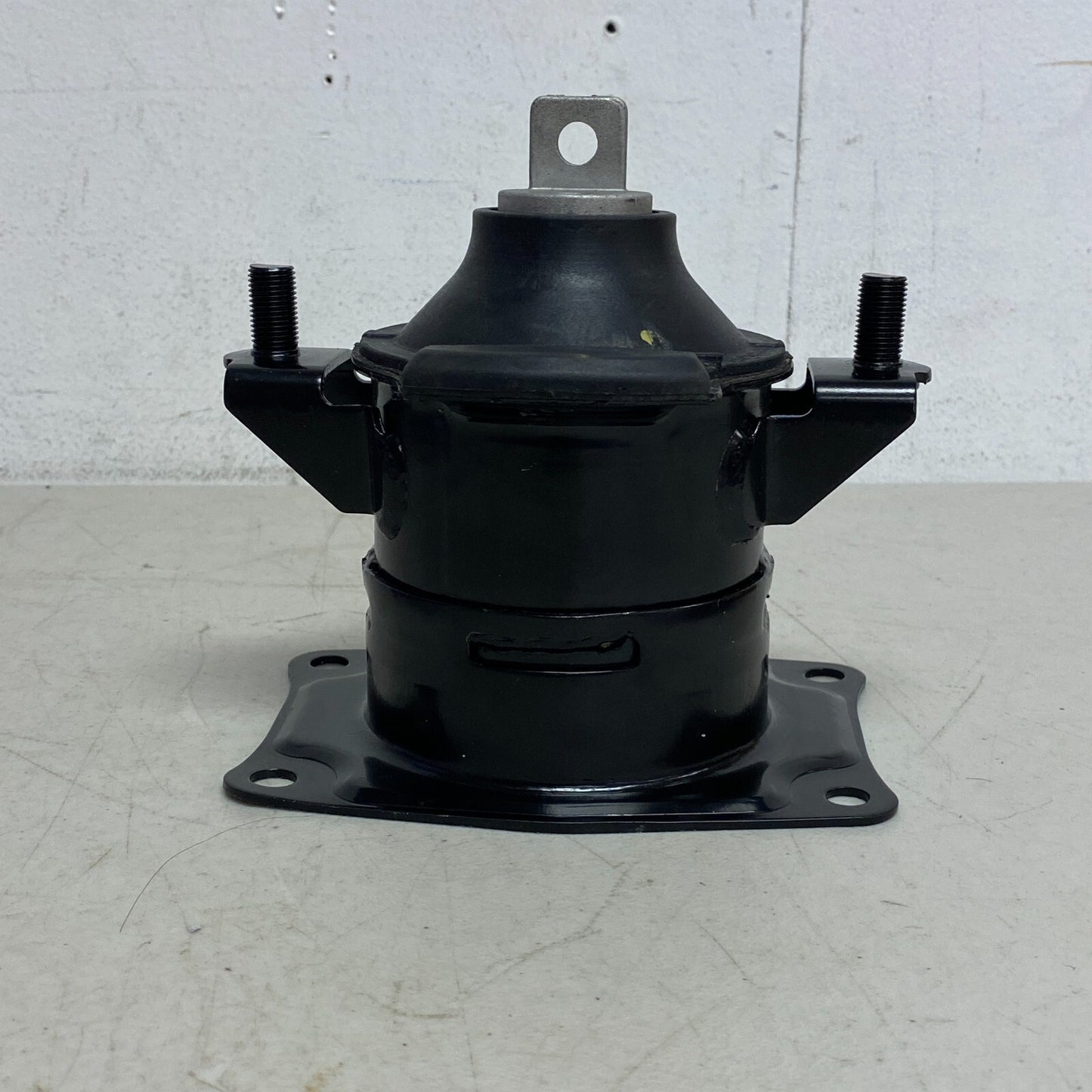 FRONT LOWER SIDE ENGINE MOUNT -FITS: 2010-2013 ACURA ZDX (3.7L, V6, A/T) FT84526