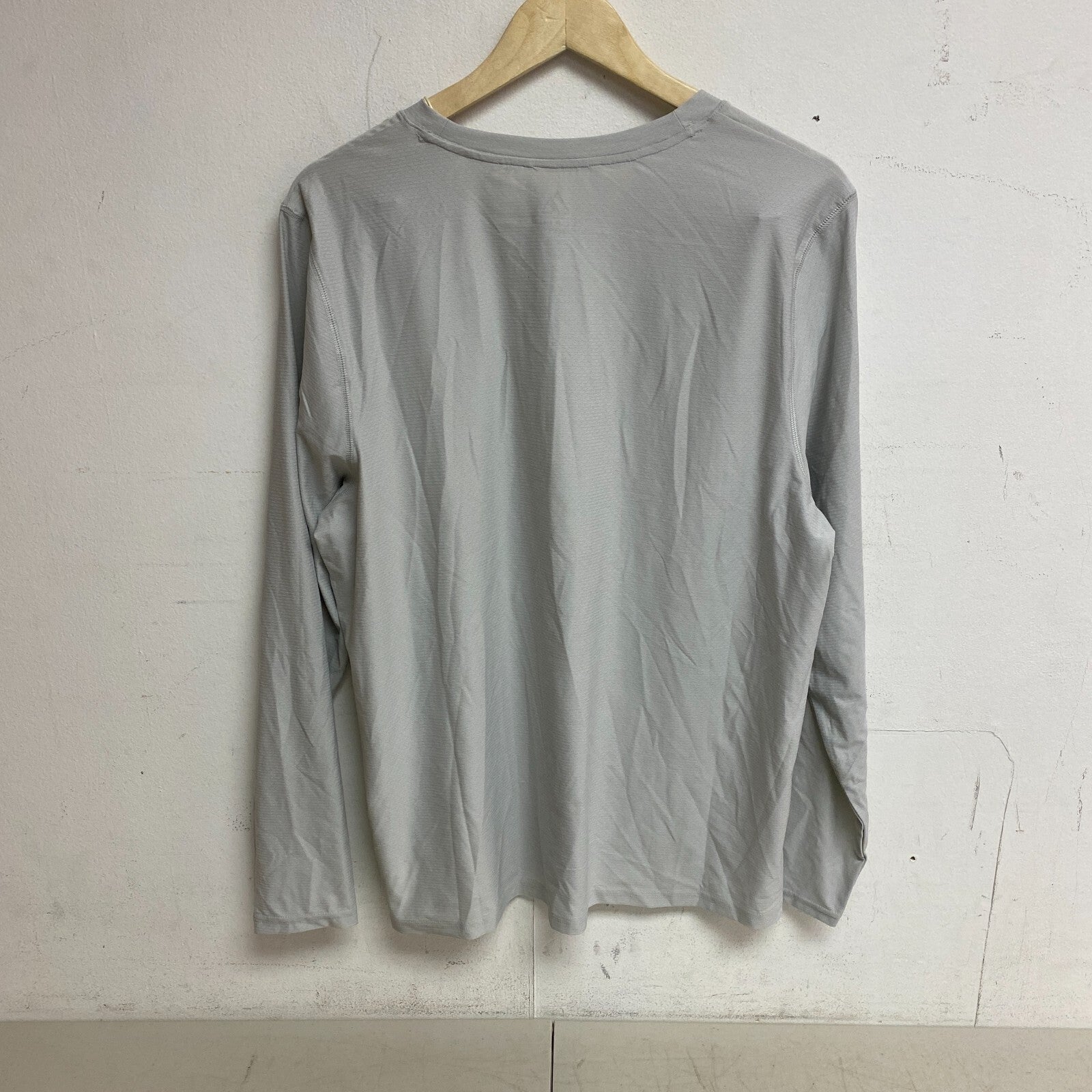 Alpine Design Mens Basic Active Long Sleeve Tee Light Grey Heather ADM23205 New