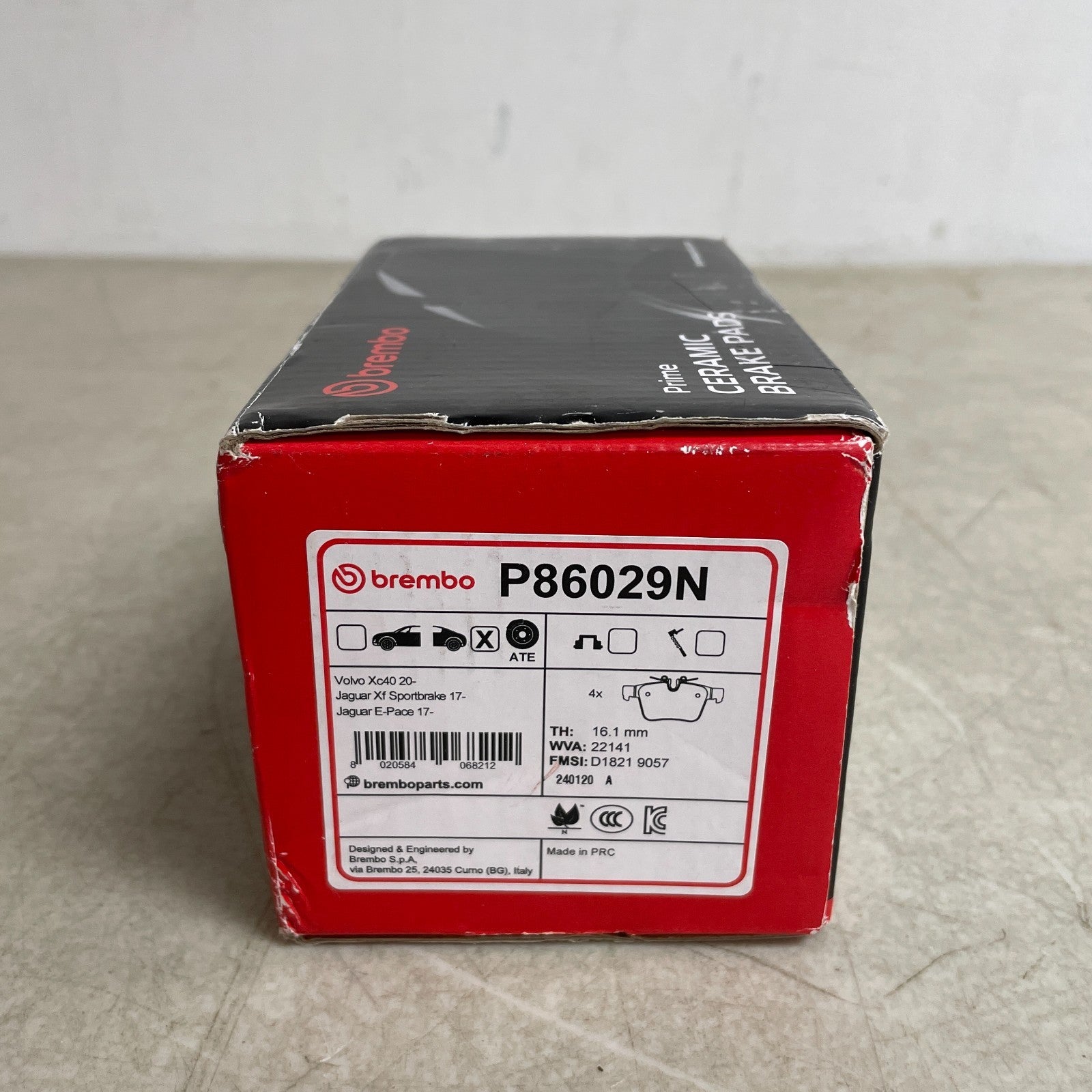 Brembo P86029N Premium Ceramic Rear Disc Brake Pad Set Low Dust