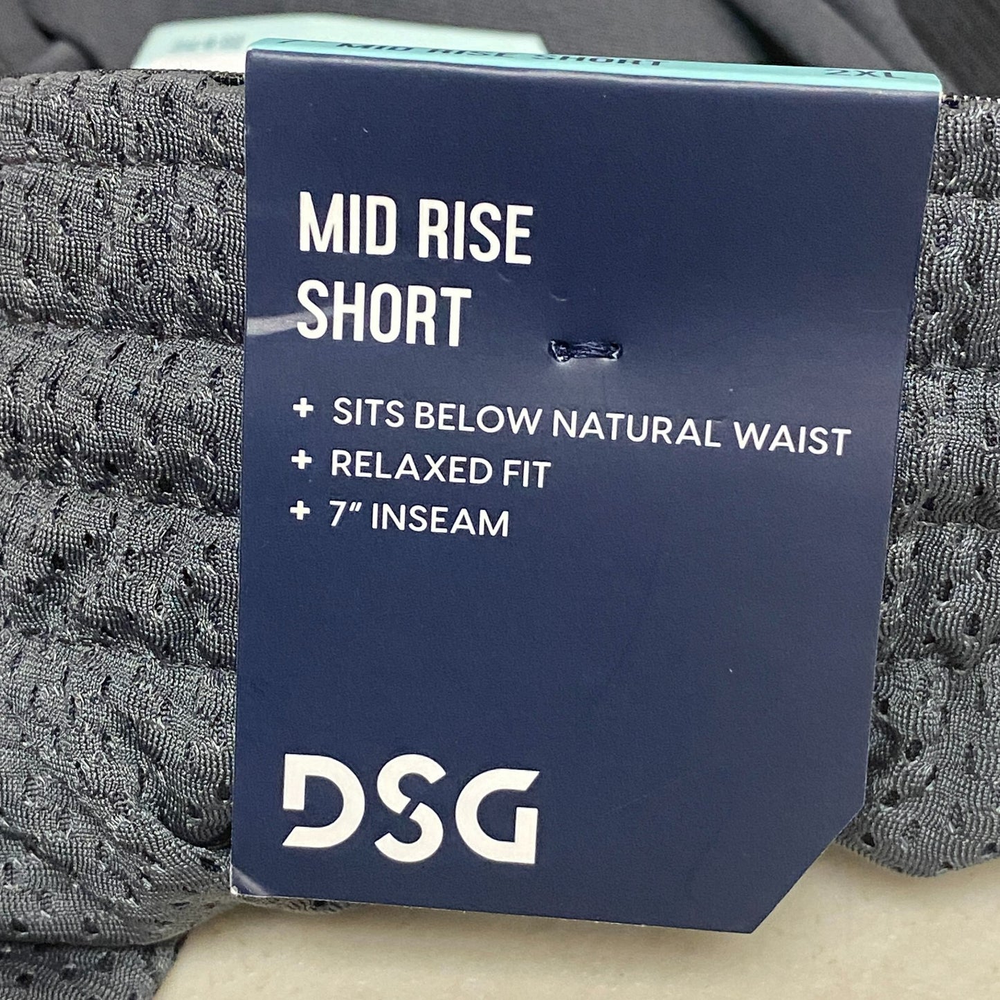 DSG Women's 7â Mesh Shorts with Pockets Carbon Grey Relaxed Mid-Rise DAW39137M