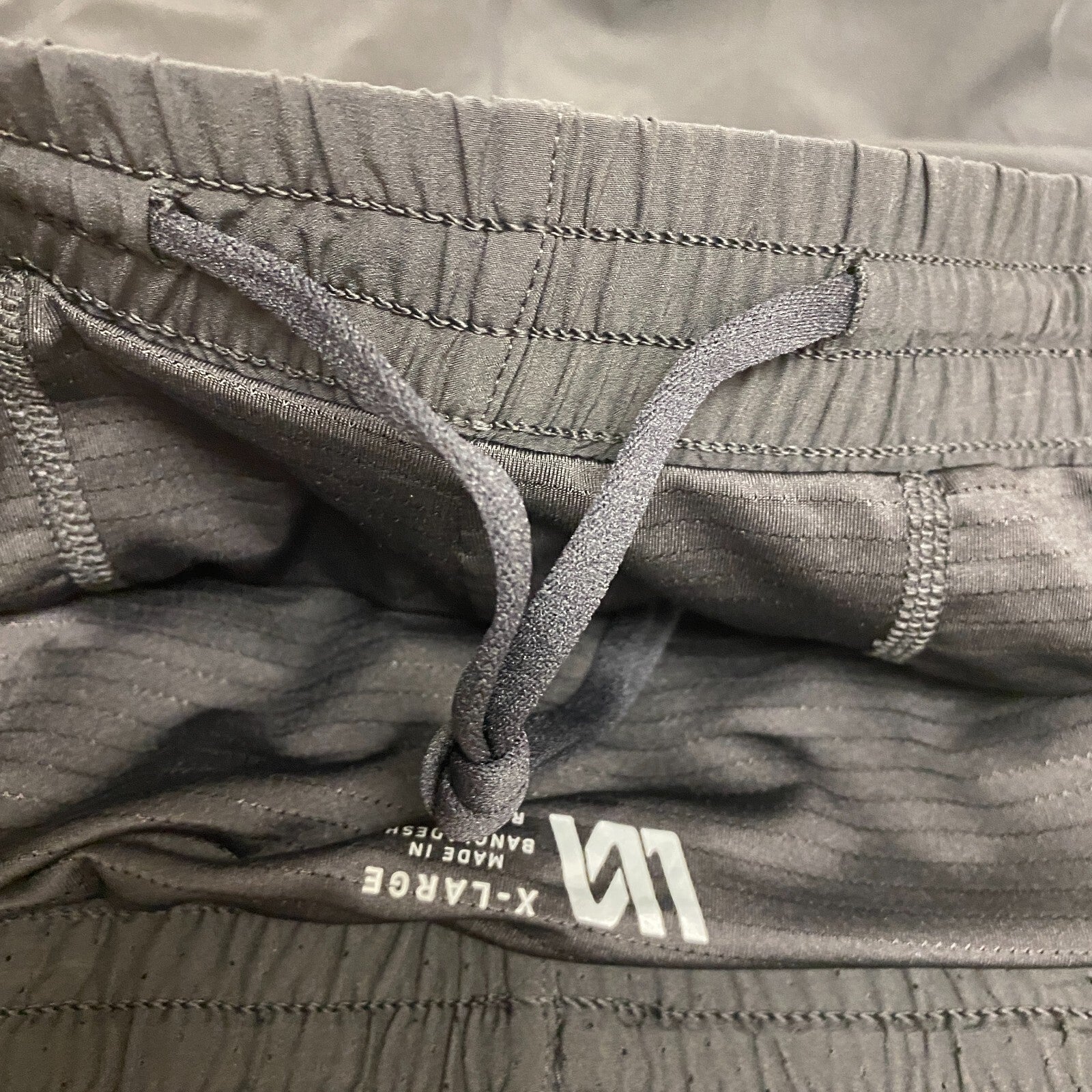 VRST Men's 5â Accelerate  Running Short Relaxed Fit Pure Black MAX2315055
