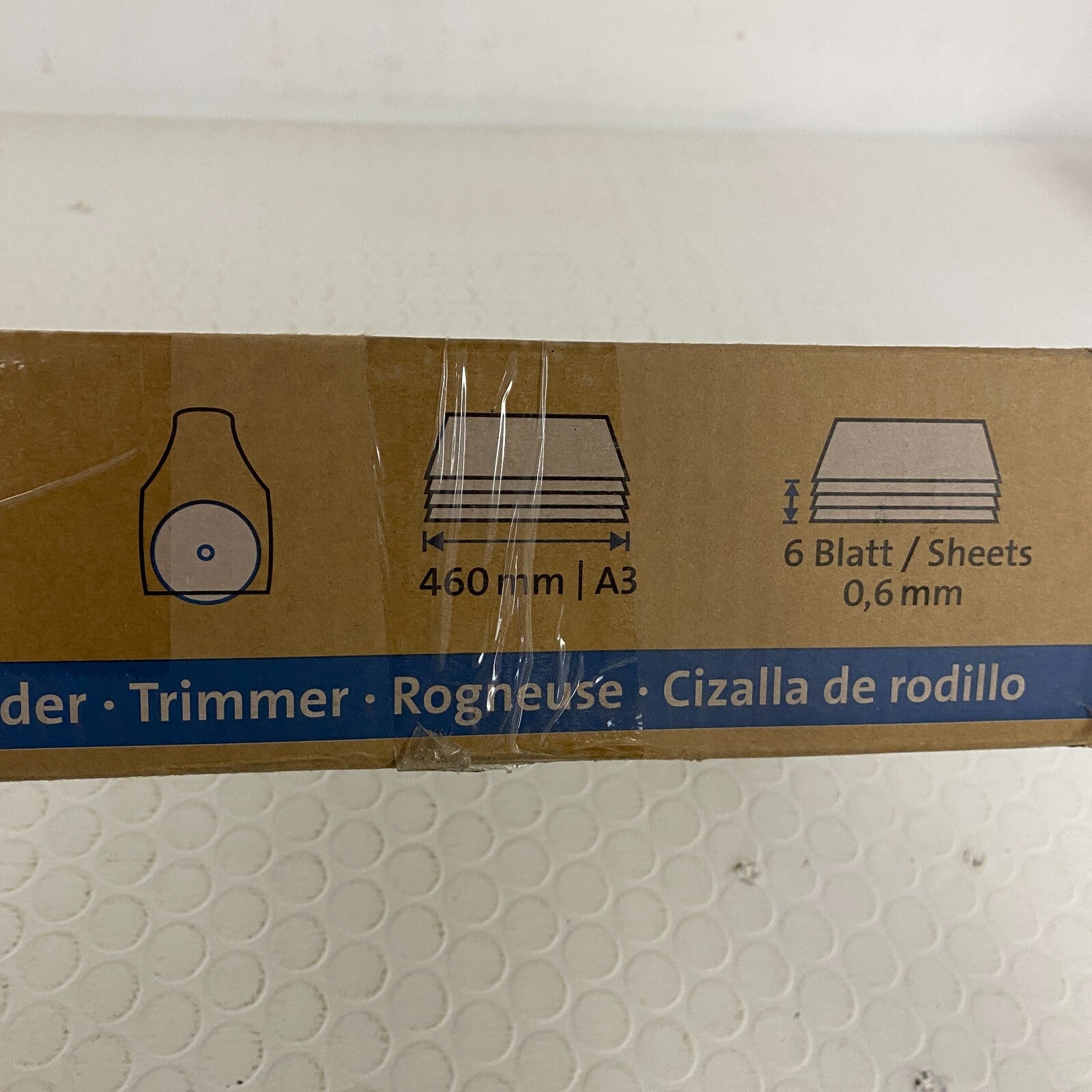 Dahle 508 Personal Rotary Trimmer 18″ Cut Length Self-Sharpening Auto Clamp