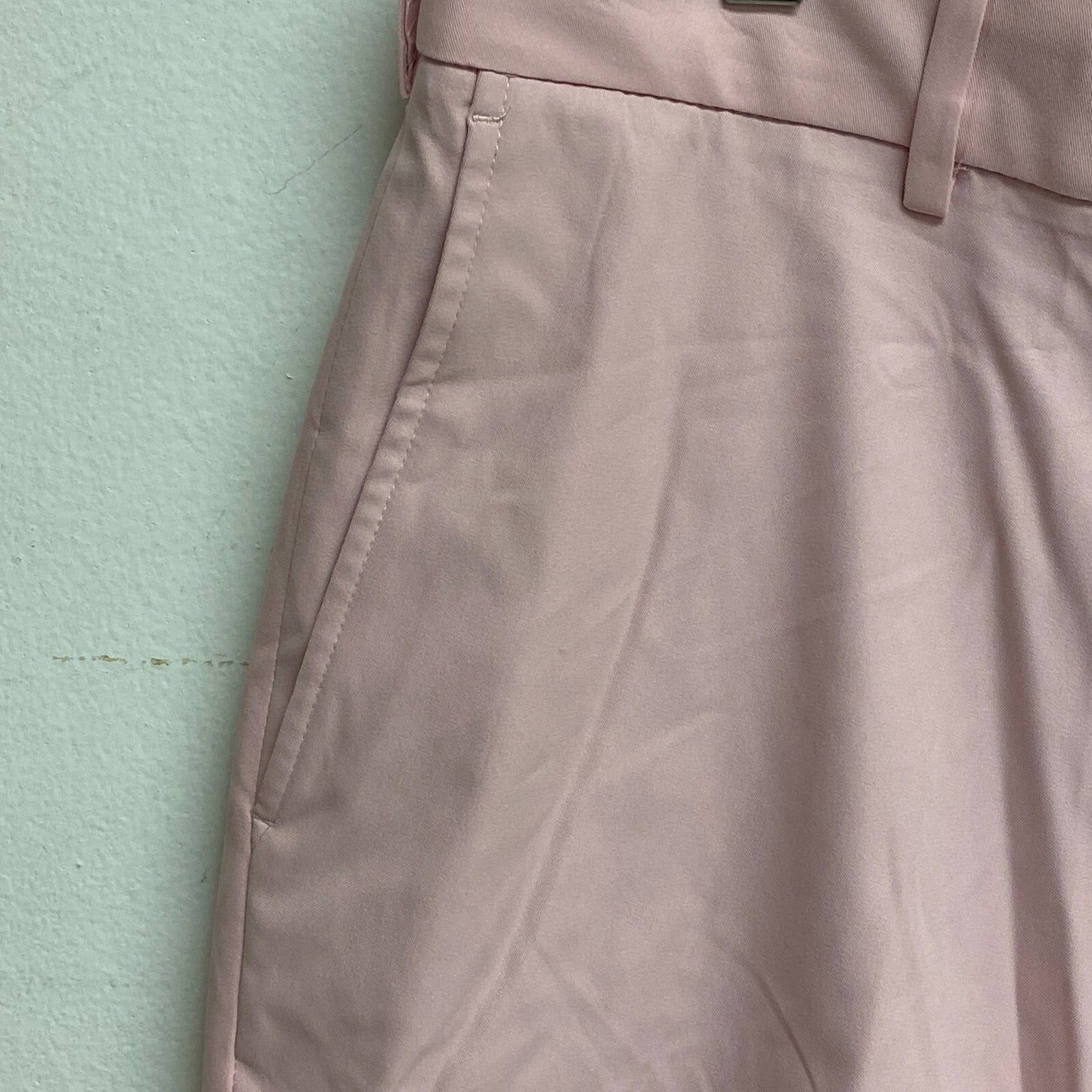 Walter Hagen Men's 10" P11 Core Bermuda Short Raspberry Cream MGA14400FA22