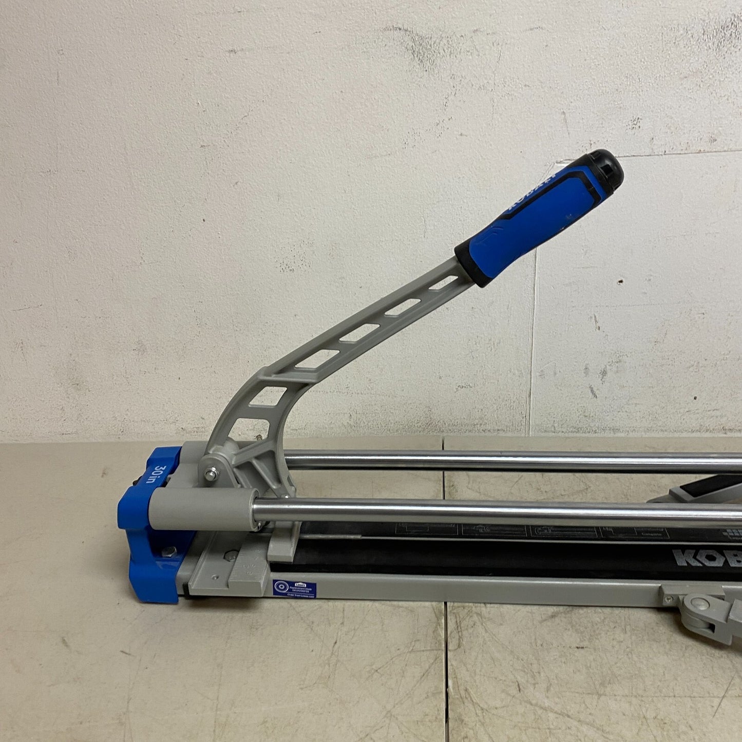 Kobalt 30 inch Tile Cutter 7/8 Cutting Wheel Up to 1/2 inch Thickness