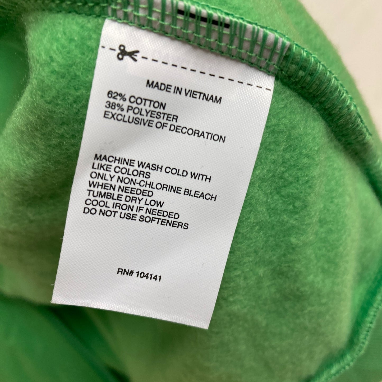 DSG WOMENS FAVORITE FLEECE SS ZIP SLIME GREEN Solid  DAM13410