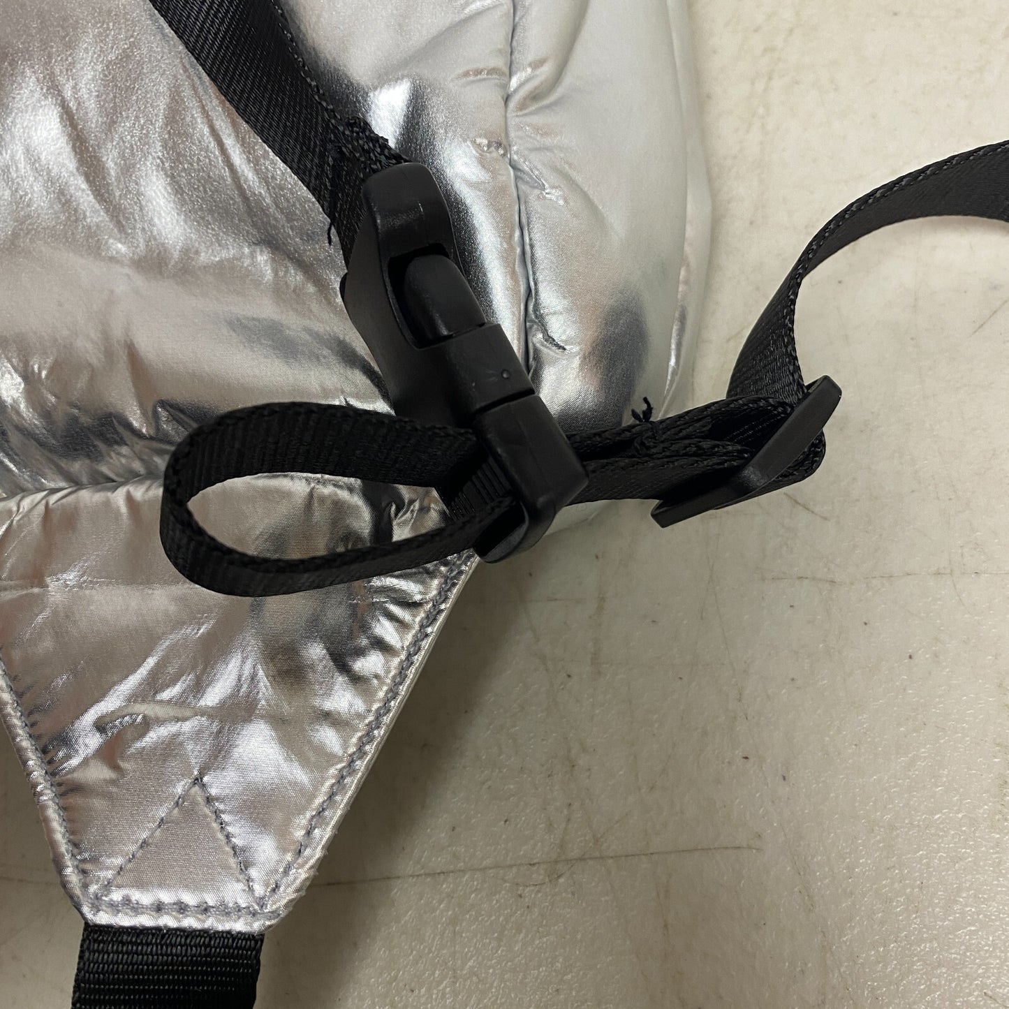 DSG Women's Accessories Essential Crossbody Bag Waist Pack Silver DSGBOSS05 New