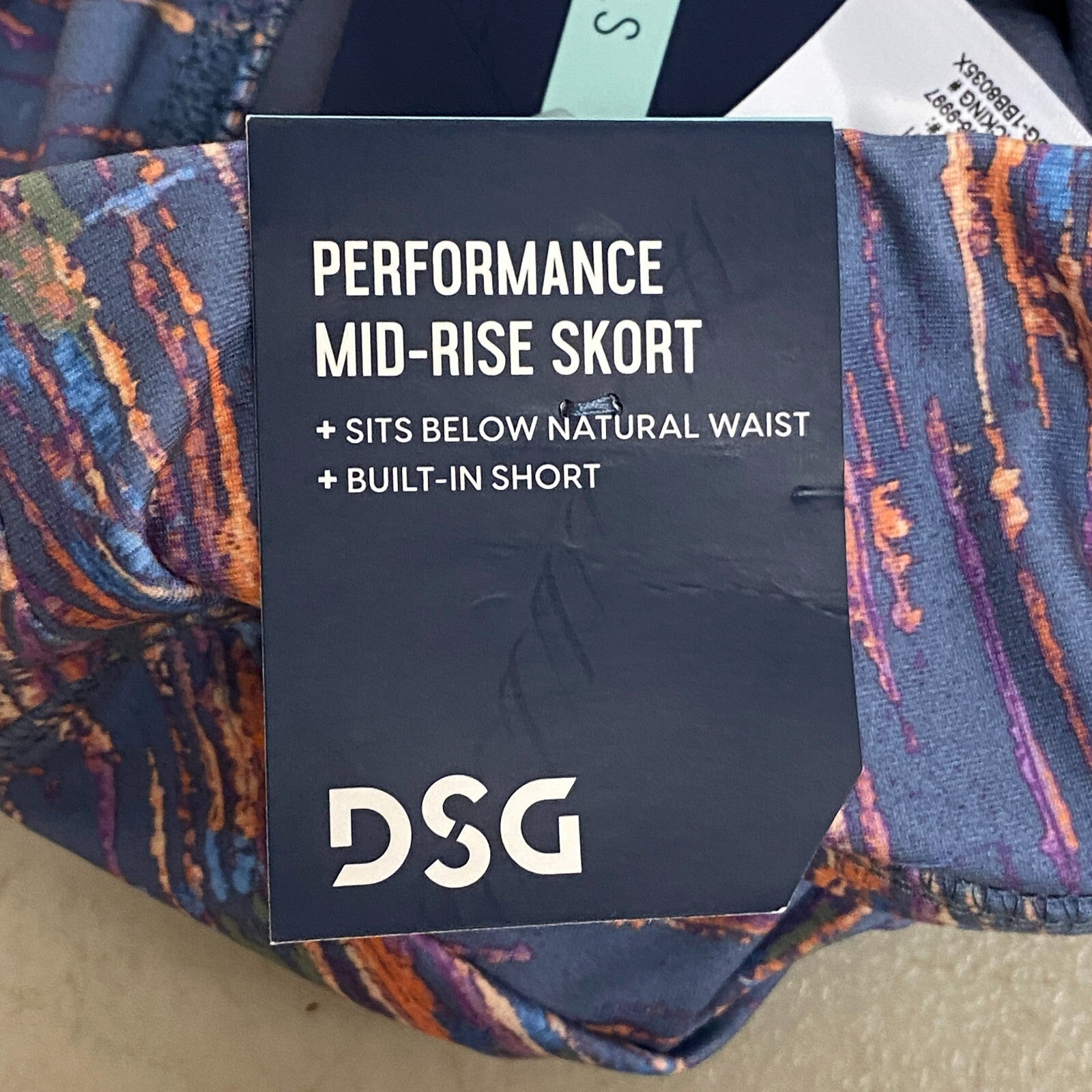 DSG Girls Core Performance MID-RISE Skort Sketchy Ikat Grey DAG13103PRT