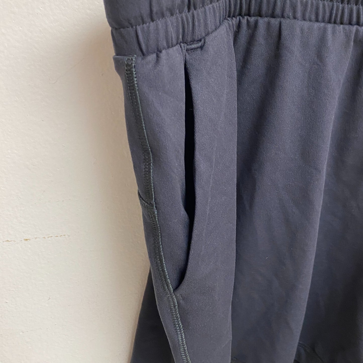 Alpine Design Women's W AD Field Knit Short Workwear Black ADW13807 BRAND NEW