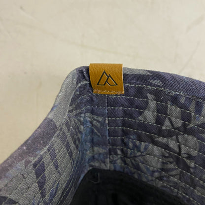 Alpine Design Womens AD W Bucket Hat Olive Palm Print ADWA8009