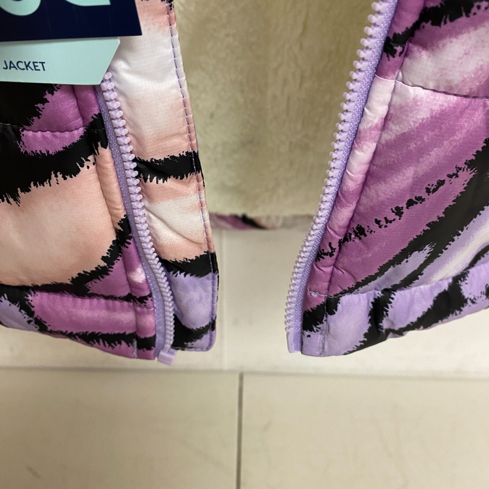 DSG Youth Girls Cute Insulated Jacket Multicolor / Butterfly Effect DOG22101PRT