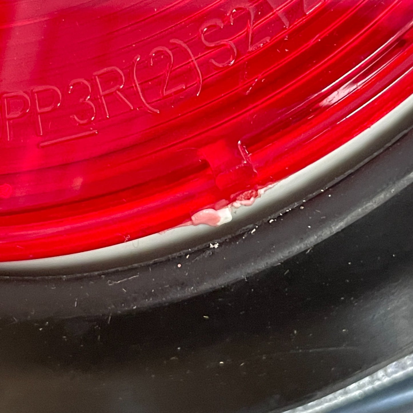 Grote Heavy‑Duty Magnetic Towing Lamp Kit Red 4‑Pole 65402‑4