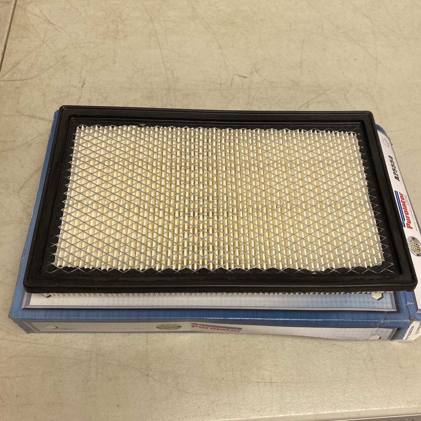 Purolator Classic Engine Air Filter A25554 (Panel style  OEM paper element)