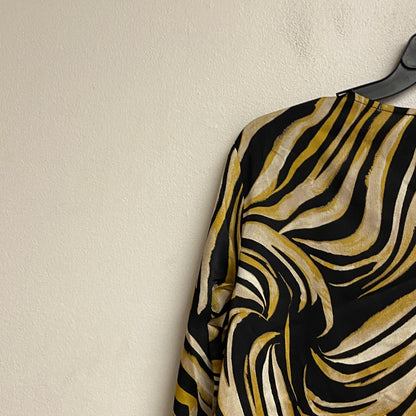 Black Label Women's Split Crew Neck Long Sleeve Size Small Color: Black Marigold