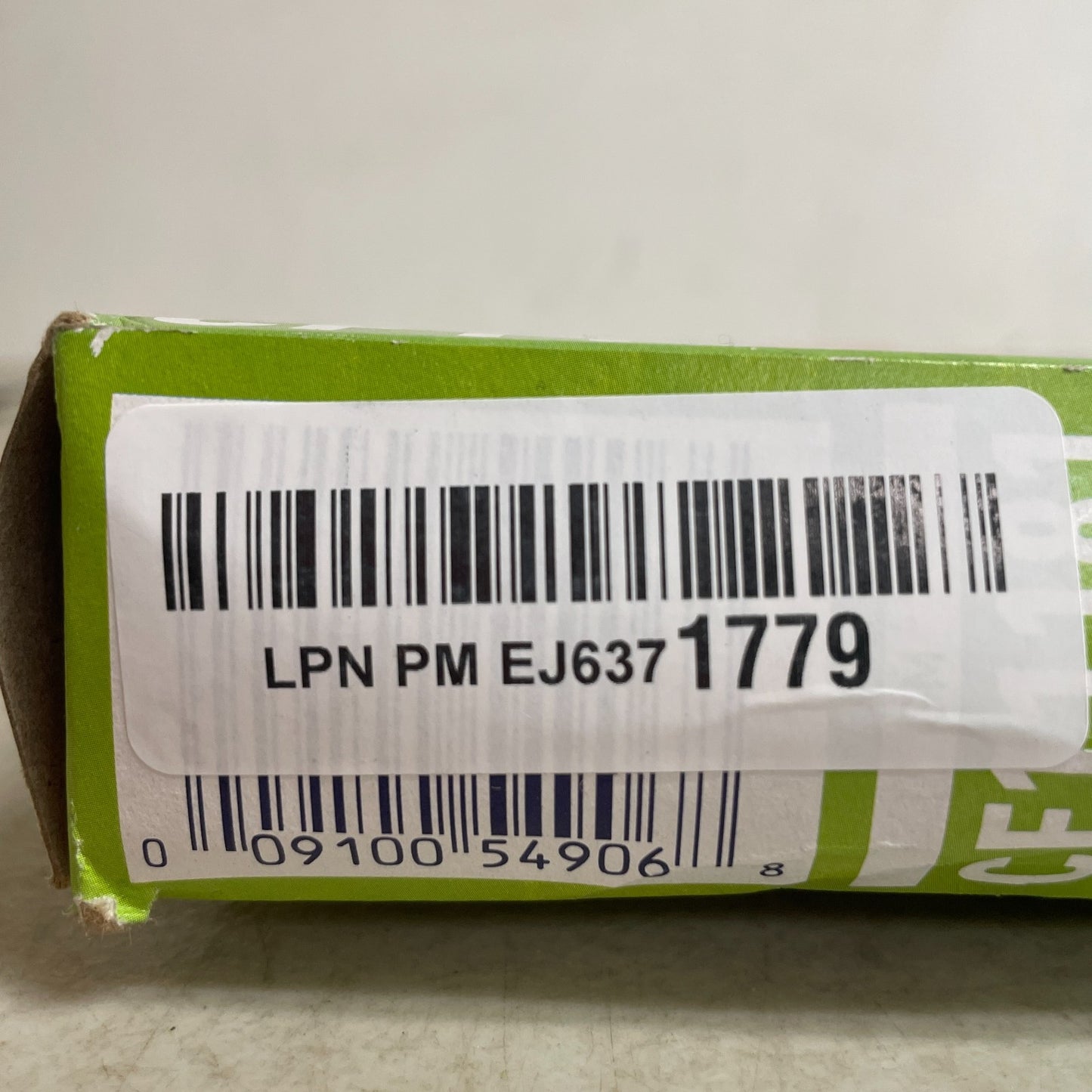 FRAM CF11181 Fresh Breeze Cabin Air Filter w/ Arm & Hammer Baking Soda GM Cars