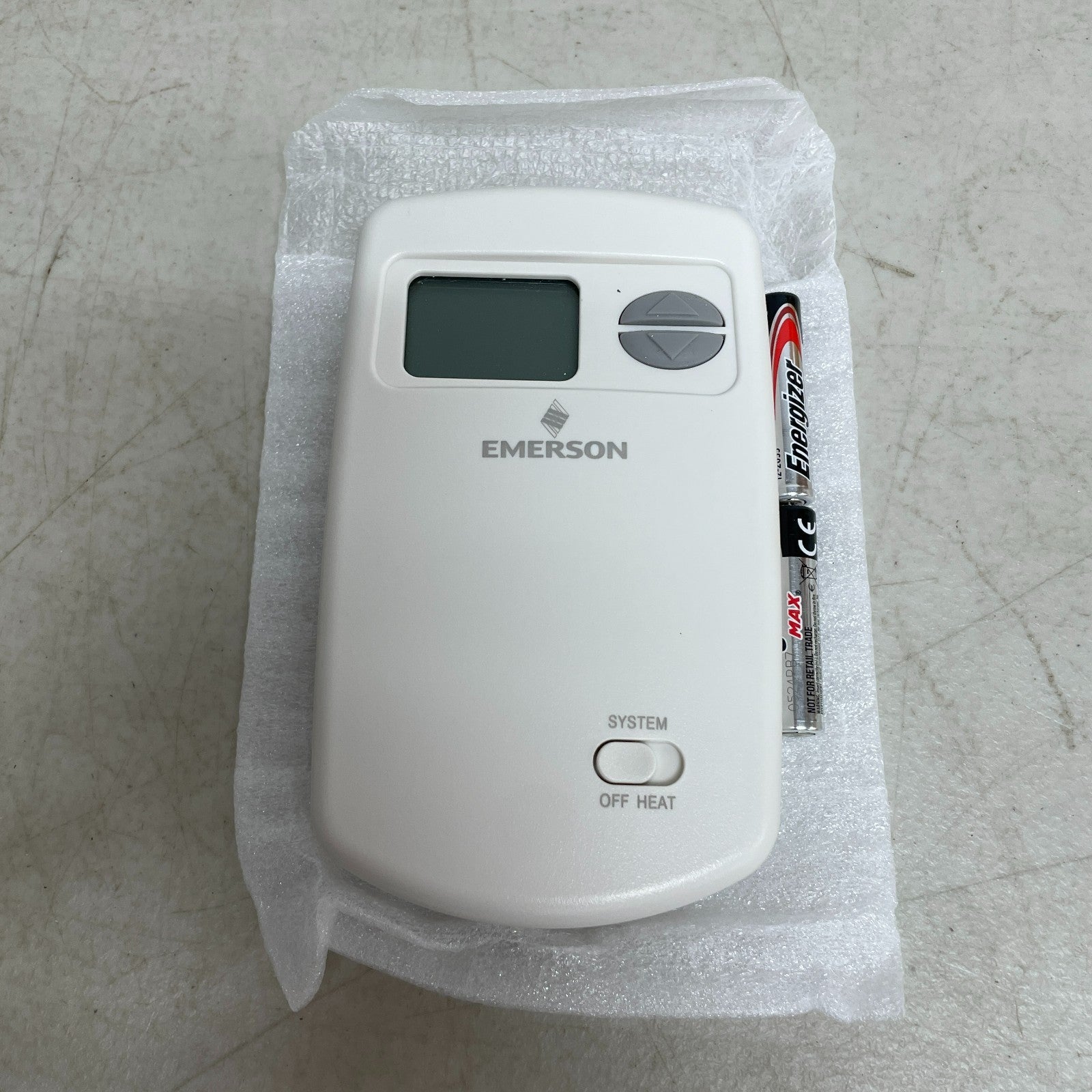 Emerson Non-Programmable Heat Only Thermostat Single-Stage Systems 1E78-140