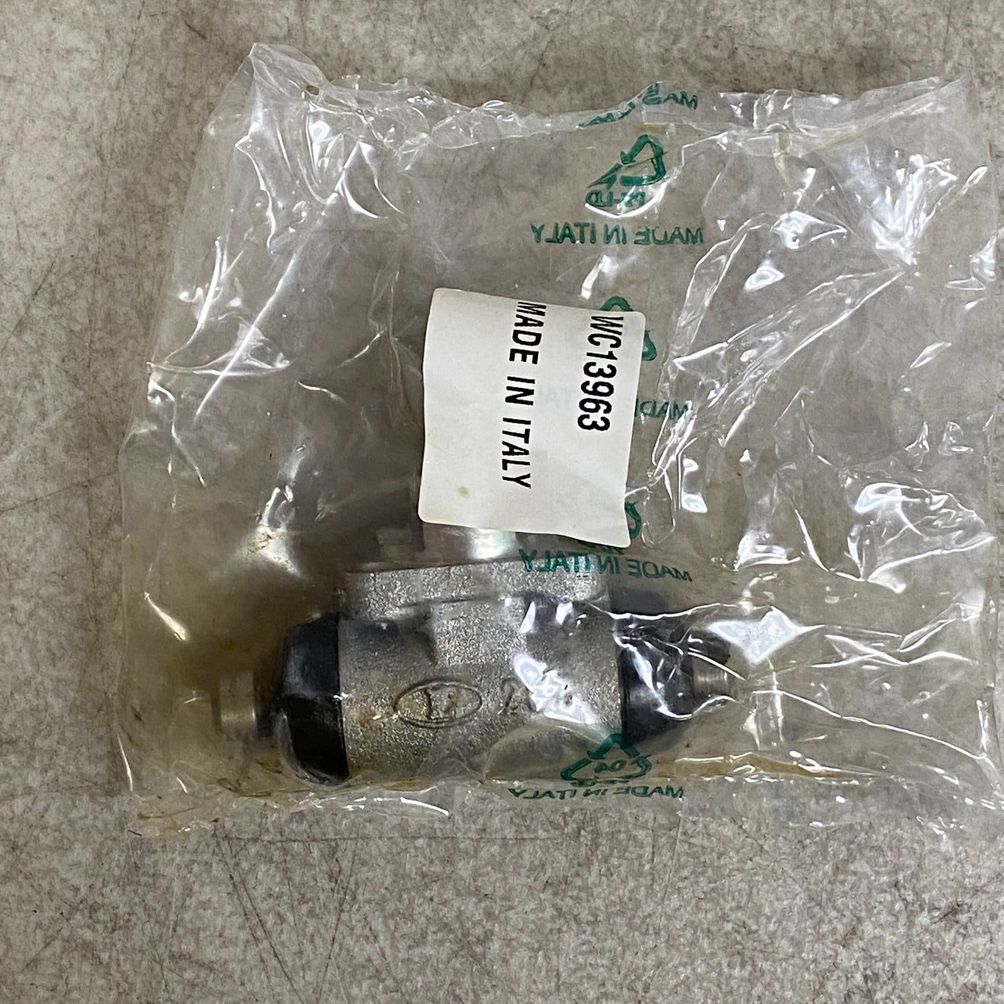 DORMAN W37685 Rear Drum Brake Wheel Cylinder 80-86 Nissan Datsun 720 Pickup