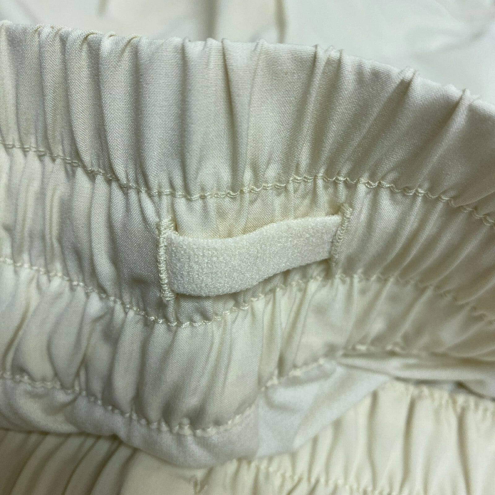 DSG Women's 3â High Rise Waistband Shorts Light Sand Solid Performance DAW1232