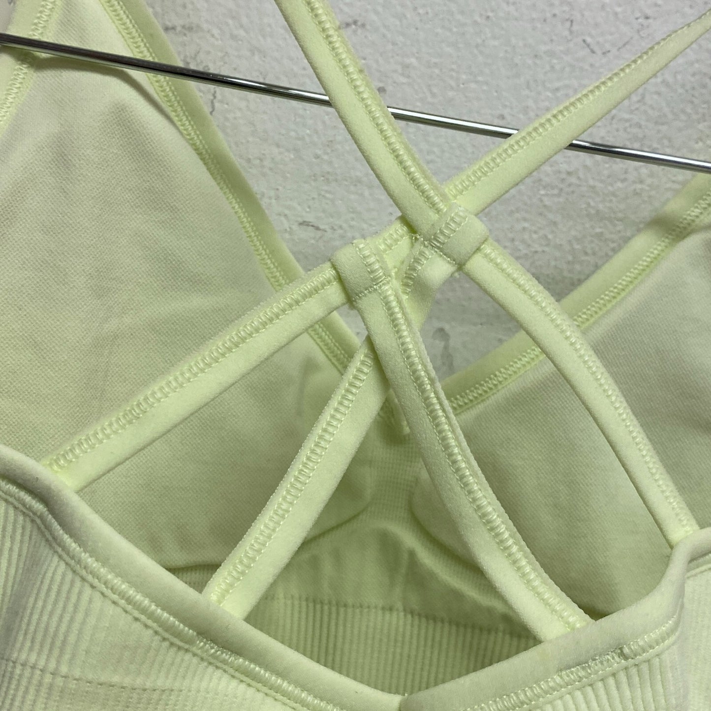 DSG Womens Seamless Ribbed Bra Hyper Citrus Sleeveless Solid Cropped DAW11710