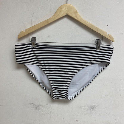 DSG Women's Swim Tomie Printed Bottom Even Striped Black/White  2314XAPRT New